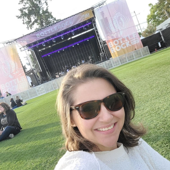 BRAVO'S POP UP SHARES - Picture 6 of 8